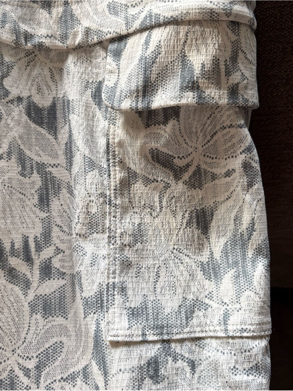 Athleta Trekkie Convertible Hike Pants Ethereal Bloom Magnolia White 10  NWOT - Picture 6 of 10